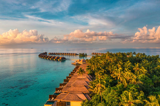 Beautiful beach in the Maldives: Where to Go on Vacation from the Islands